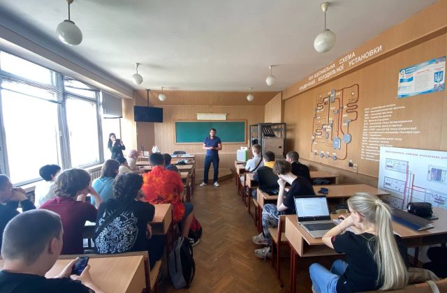 Холодильна техніка та навчання на техніка-механіка в ДФКБМТА