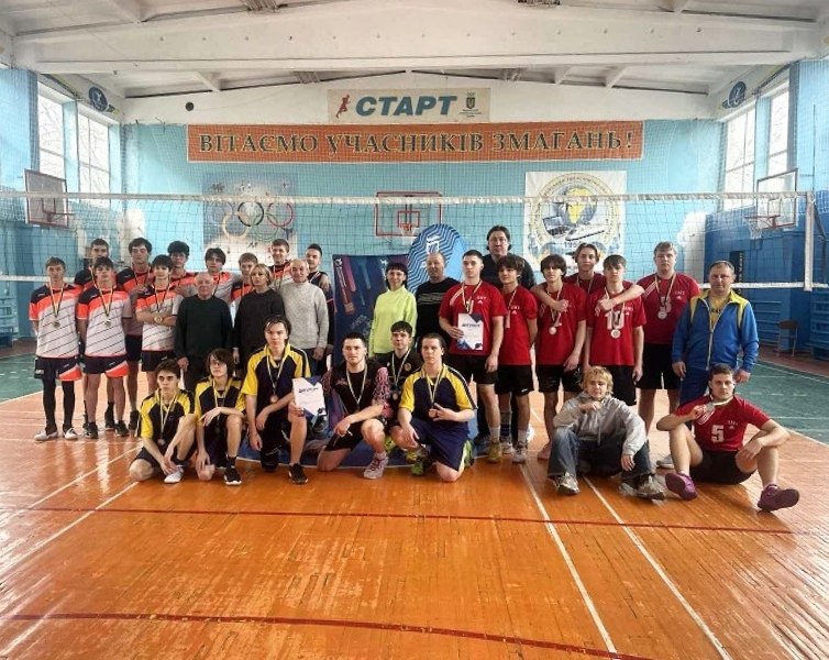 🏆🏃🏻‍♂️🏃🏼‍♀️ Чемпіонат міста Дніпро з легкої атлетики у приміщенні серед ЗФПО 🇺🇦